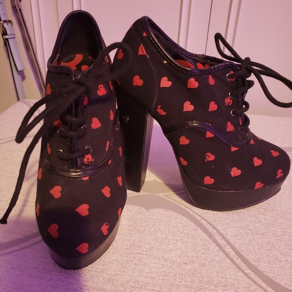 gorgeous high chunky heel - Picture 3 of 3